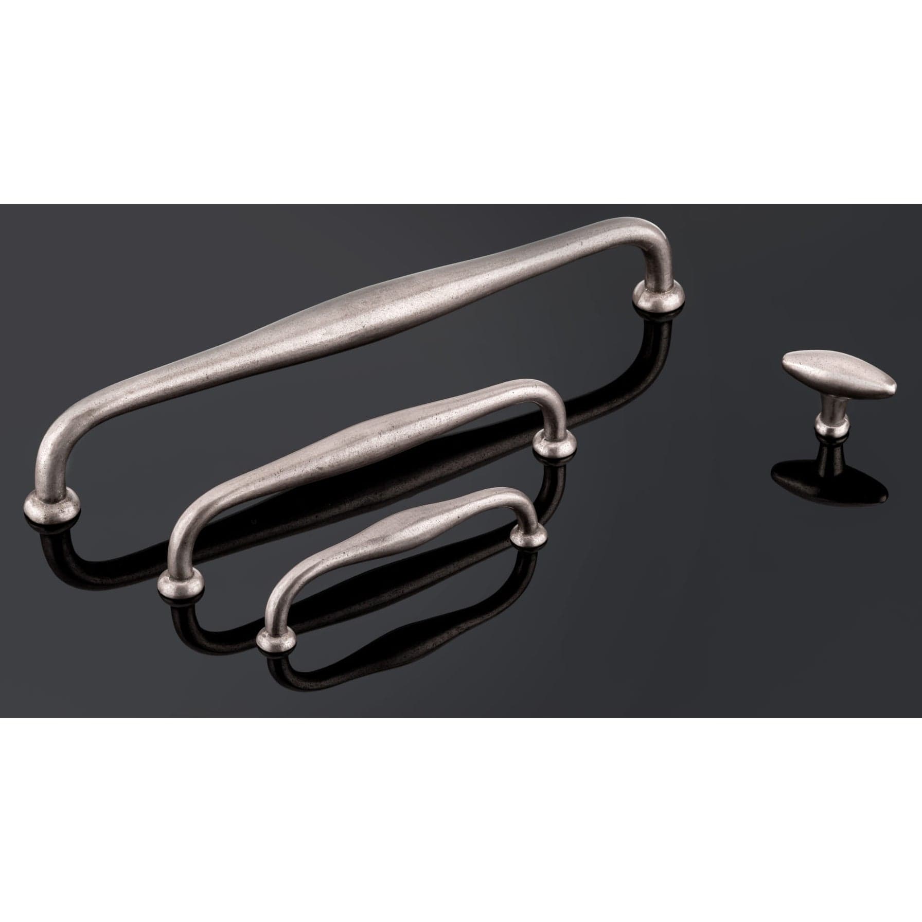 Traditional Pull, 7-9/16" Center-to-Center, Newcastle Antique Polished Nickel alt 0