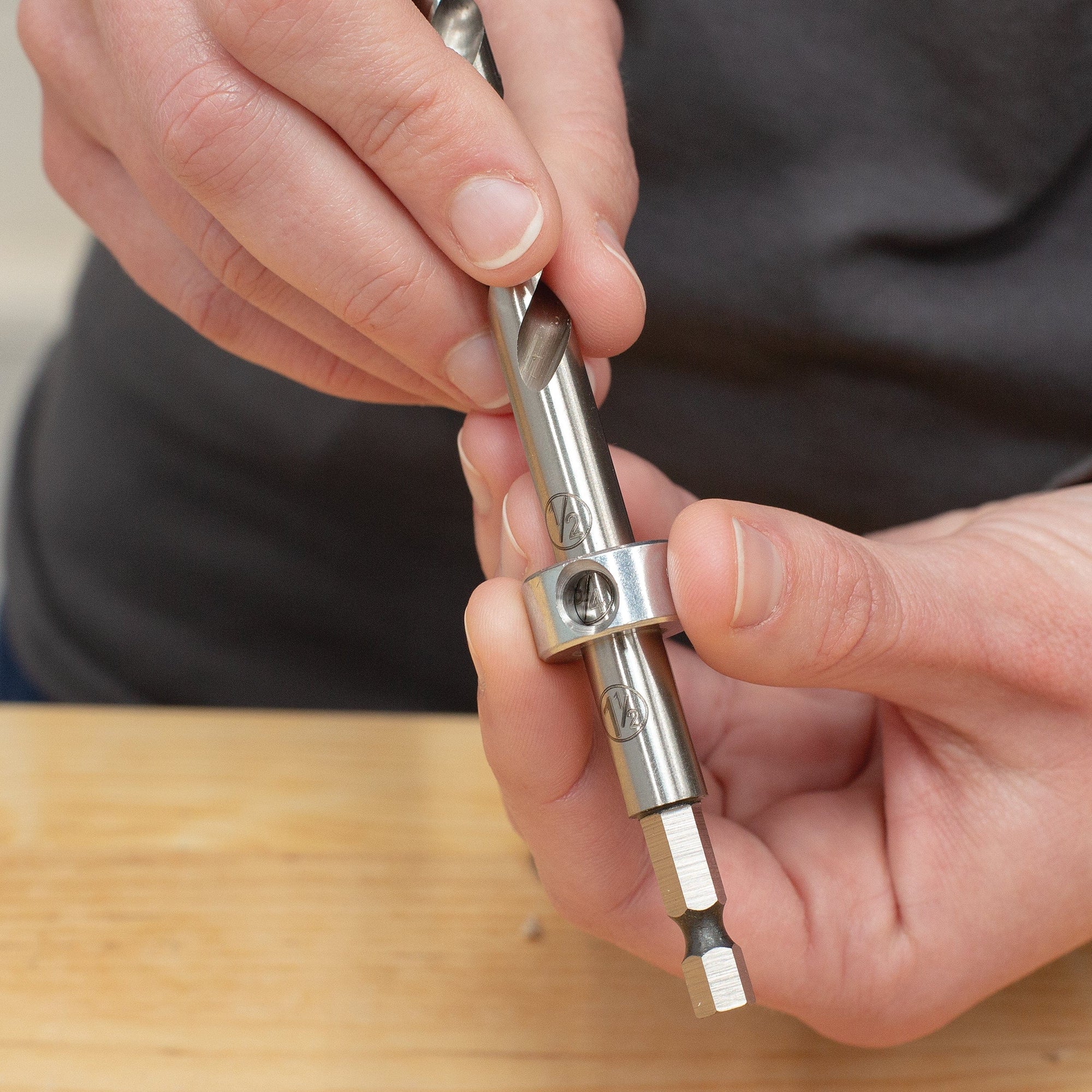 Easy-Set Pocket-Hole Drill Bit With Stop Collar And Hex Gauge alt 0