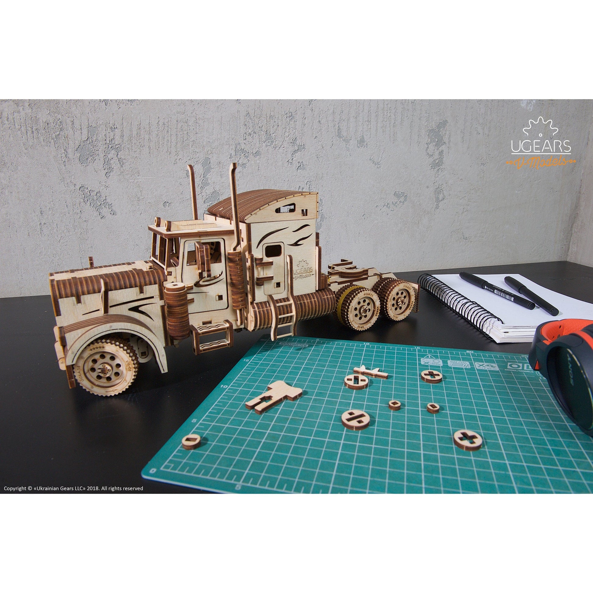 Heavy Boy Truck VM-03 Model Kit alt 0