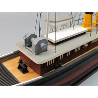 George W. Washburn Tug Boat Model Kit alt 0