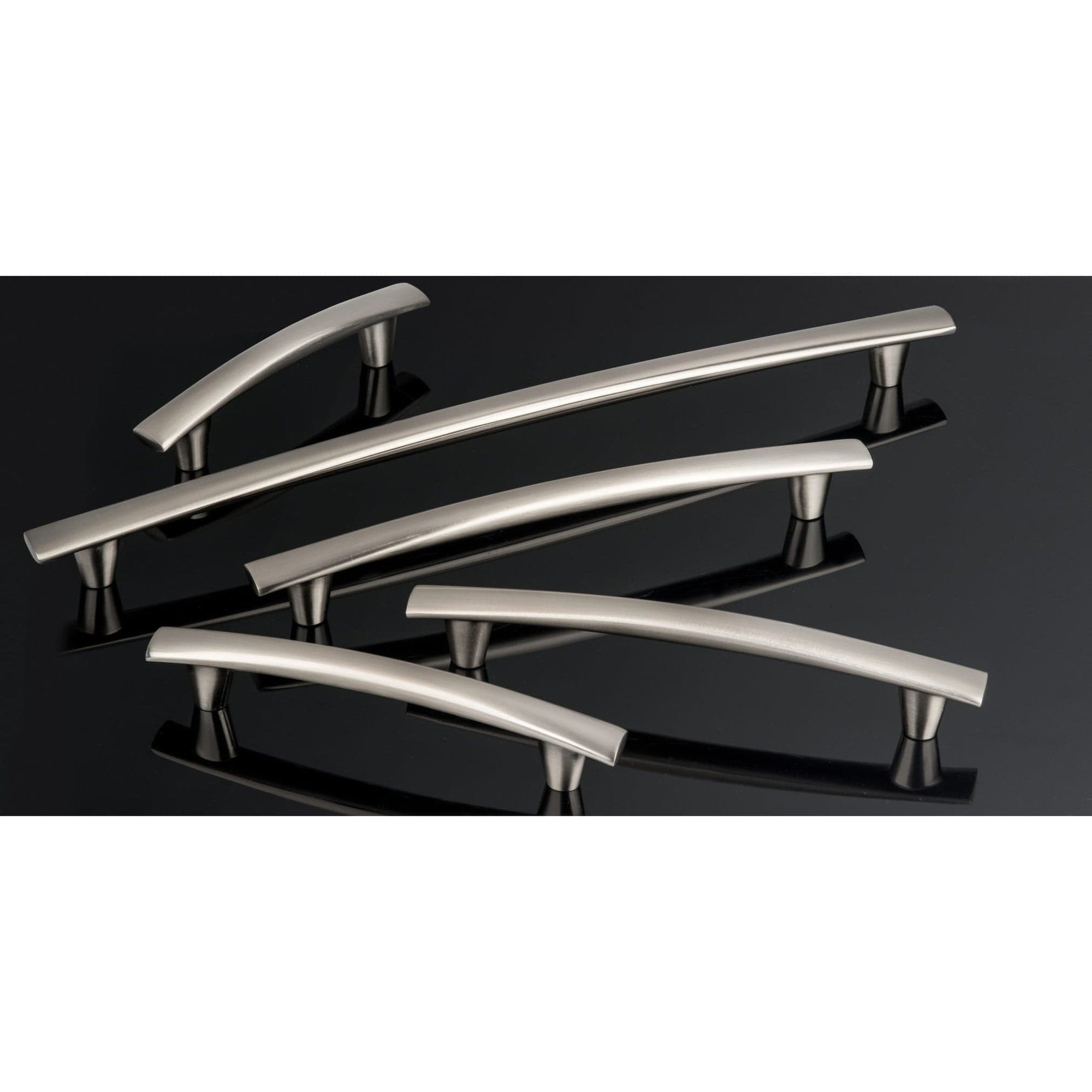 Contemporary Pull, 3-3/4" Center-to-Center, Brushed Nickel alt 0