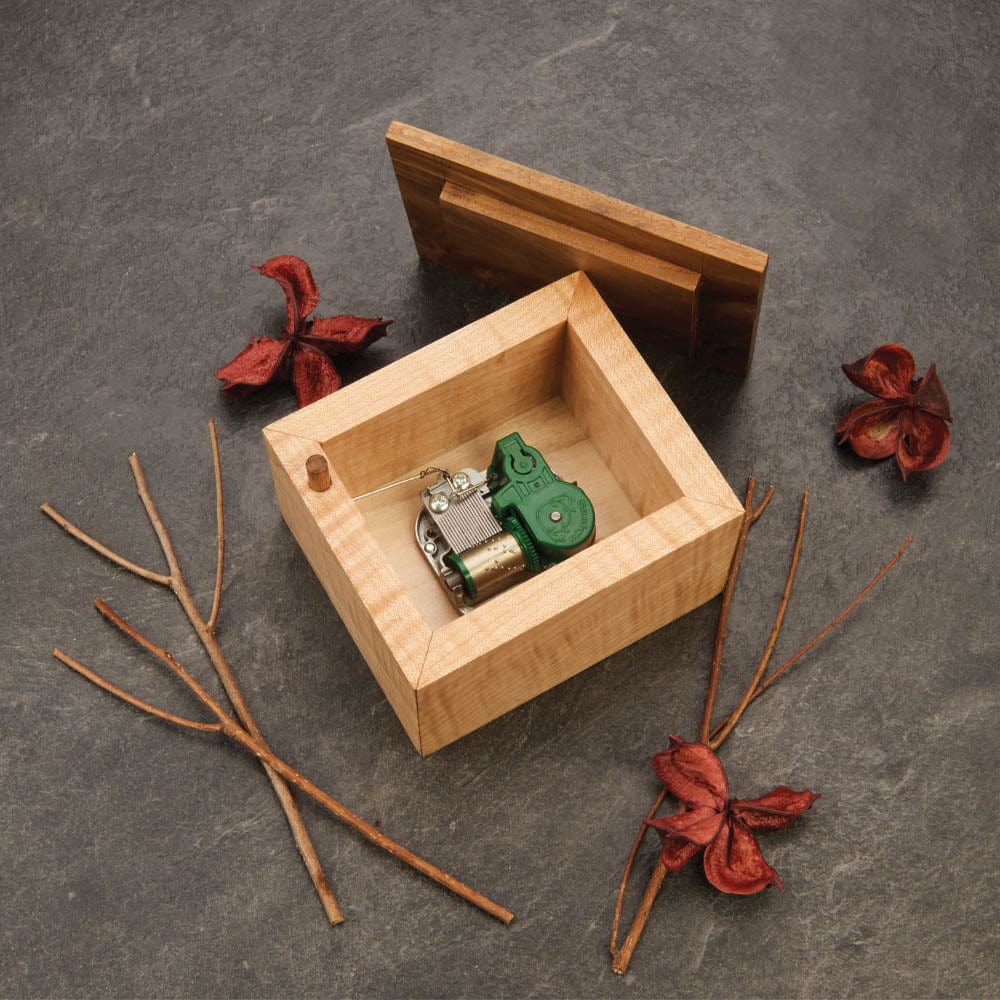 18-Note Music Box Movement with Beauty and the Beast