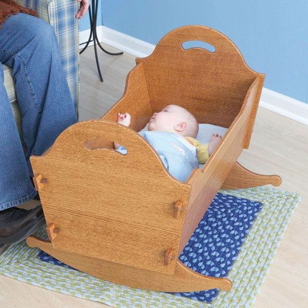 Woodworking Project Paper Plan to Build Heirloom Cradle with Storage Box alt 0