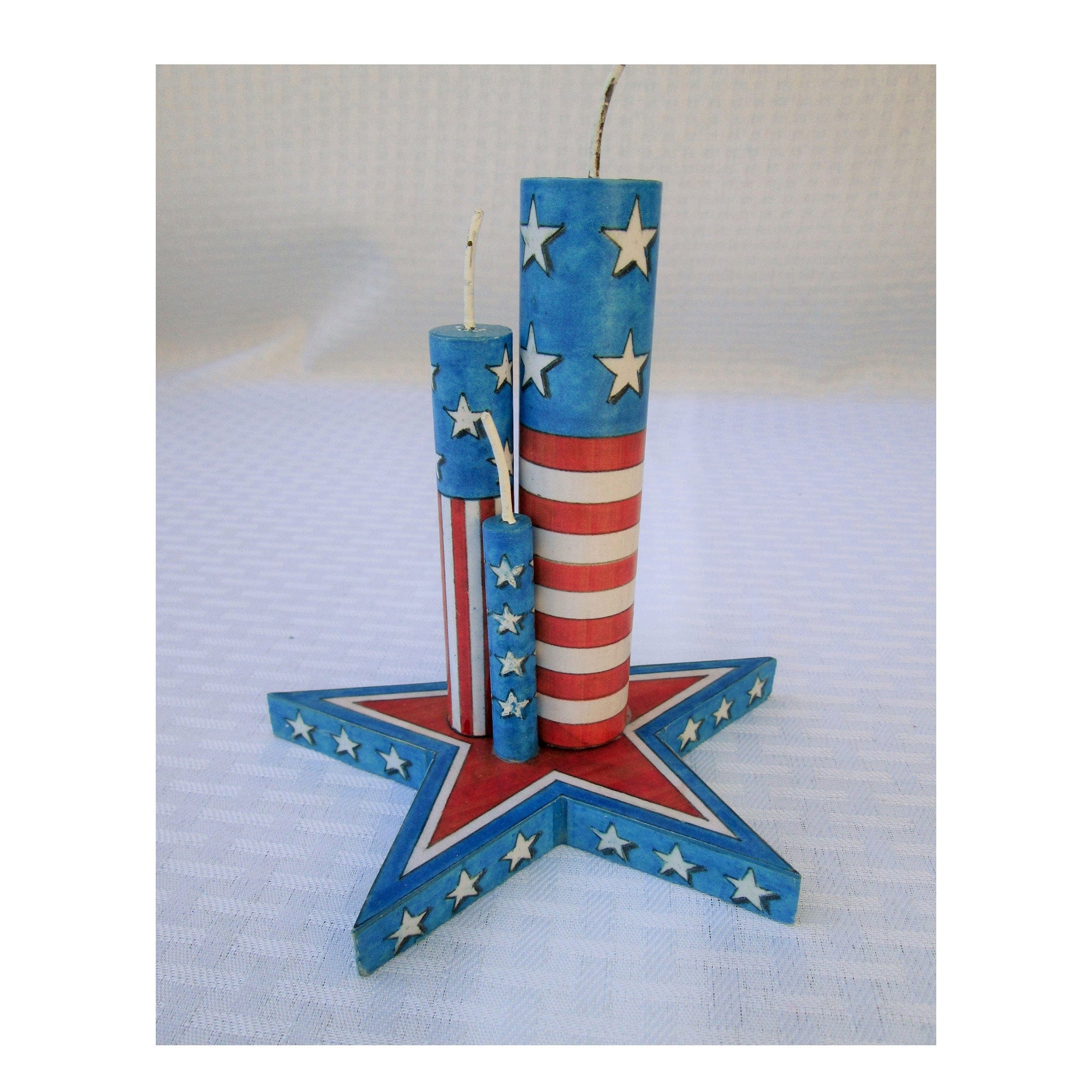 Star with Pretend Firecrackers  Woodworking Pattern and Picture alt 0